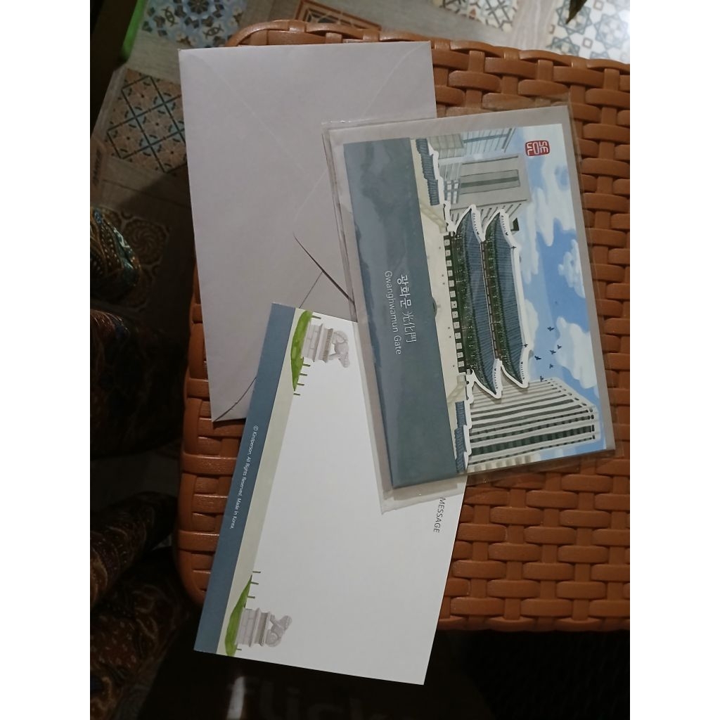 

Postcard original made in Korea Gwanghwamun edition