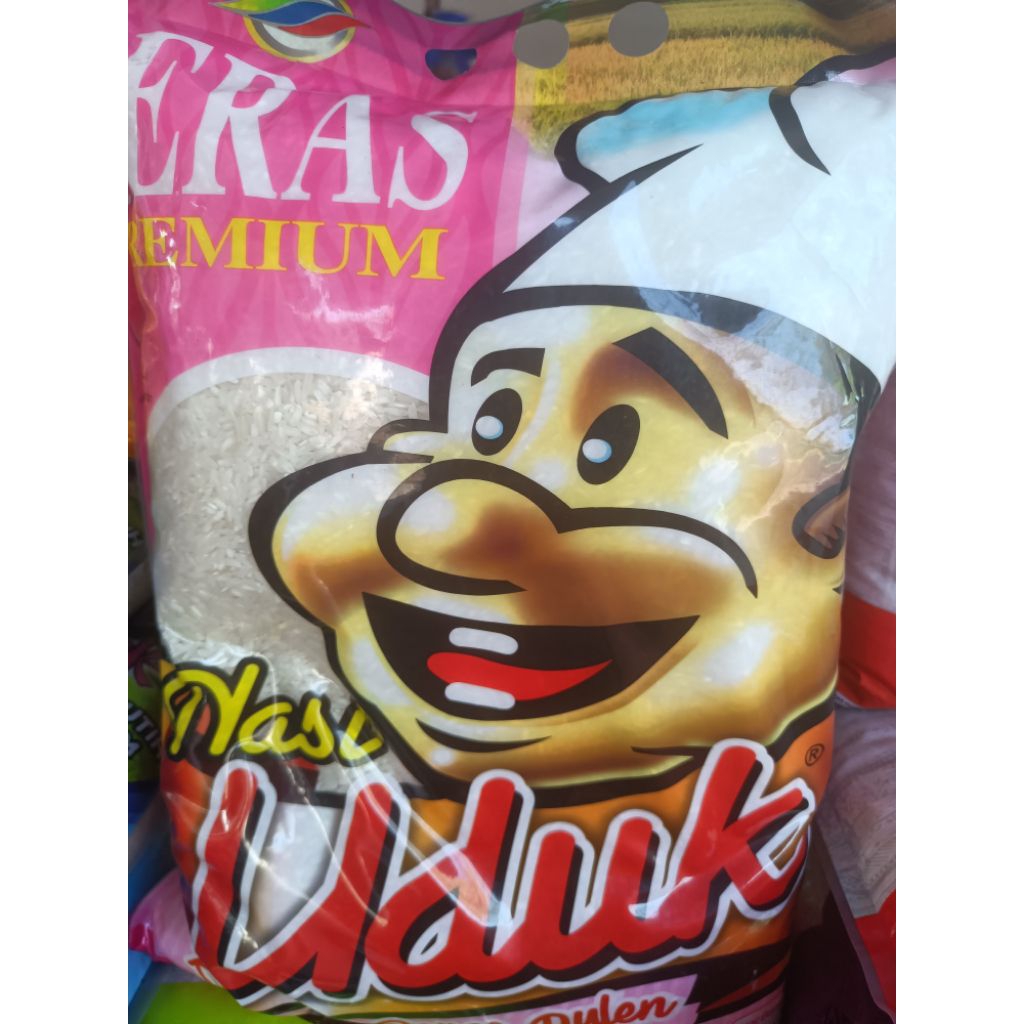 

beras nasi uduk pink 5kgx 3