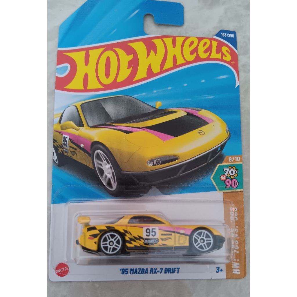 Hot wheels diecast mazda RX-7 drift
