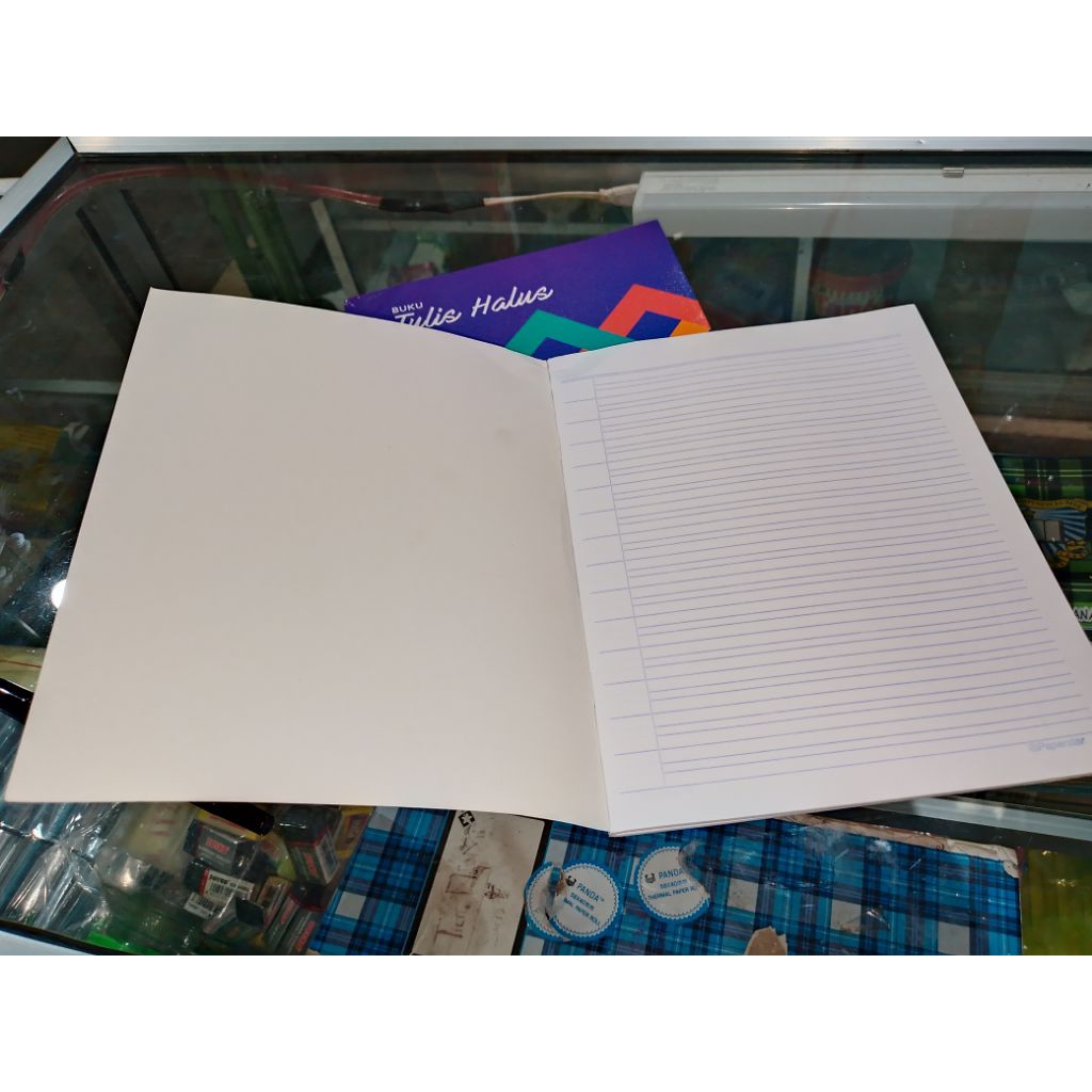 

BUKU HALUS PAPER STAR ISI 38 LEMBAR