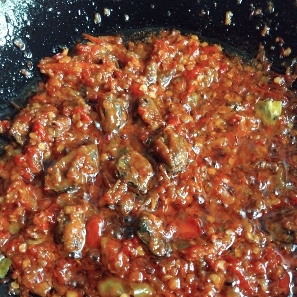 

Dapoer Izzel - Sambal Kerang 150g