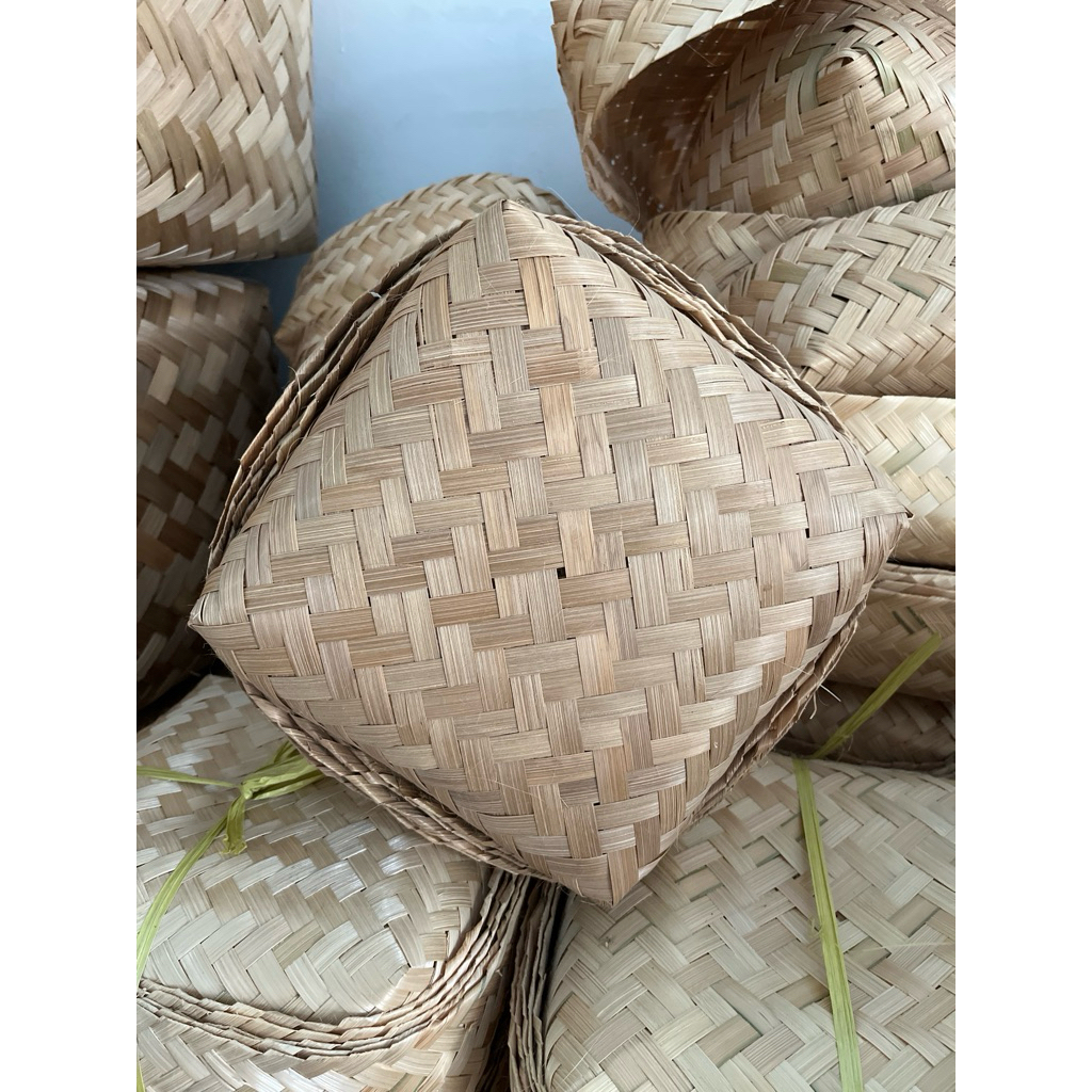 besek bambu 20x20 besek nasi dll