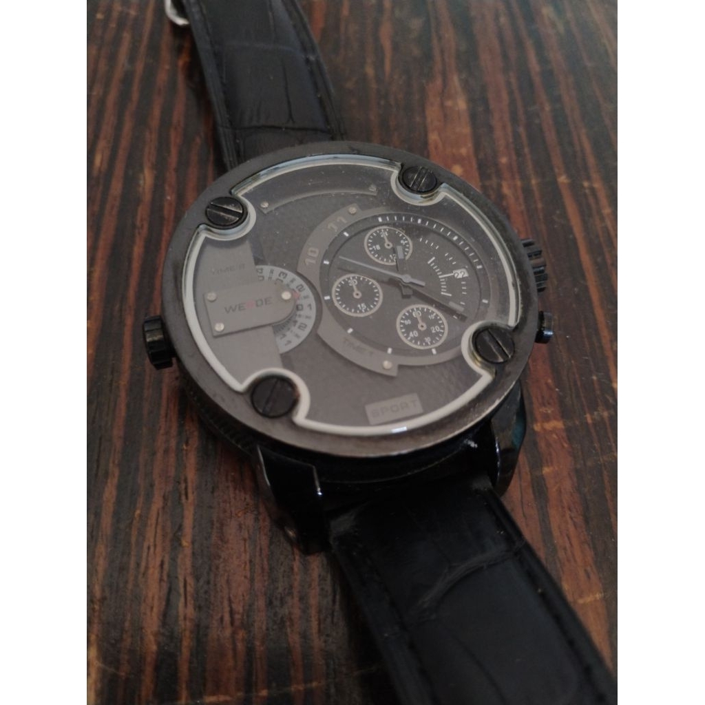 Jam Tangan Weide Dual Time (Preloved)