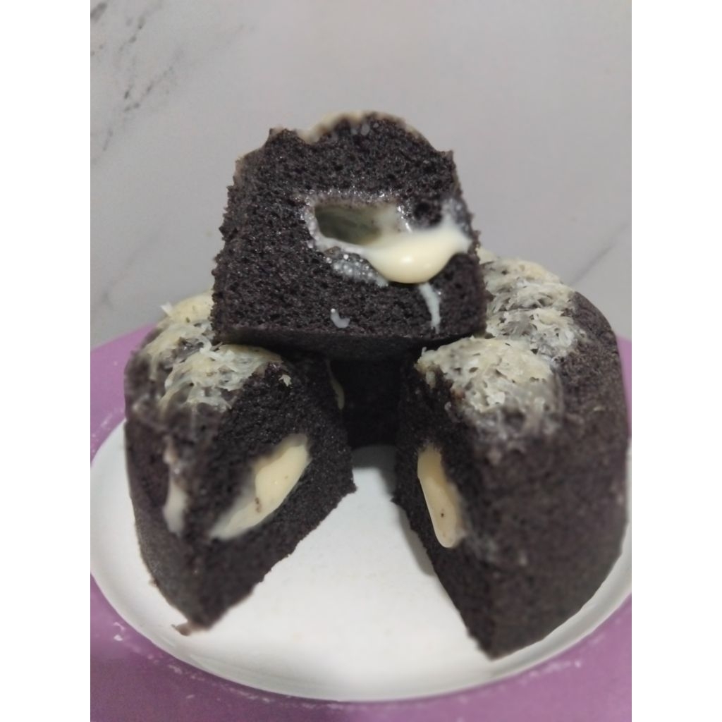 

Bolu ketan hitam keju lumer 13cm