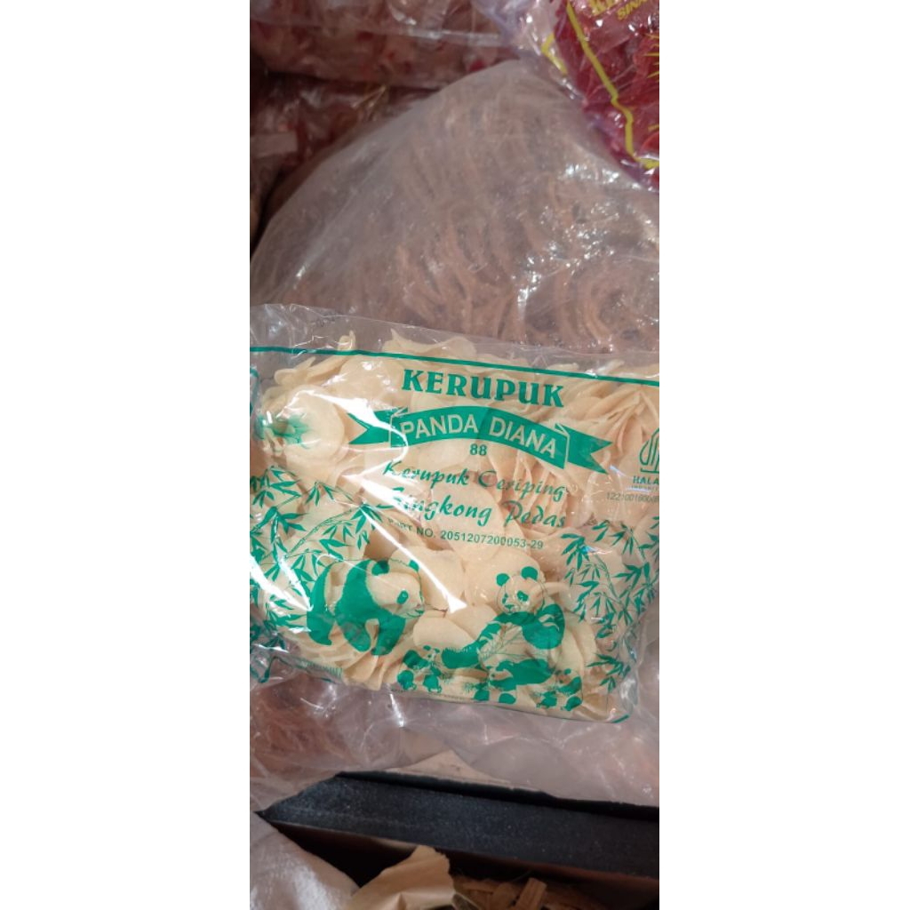 

KERUPUK/KERIPIK SINGKONG CAP PANDA 1 bks