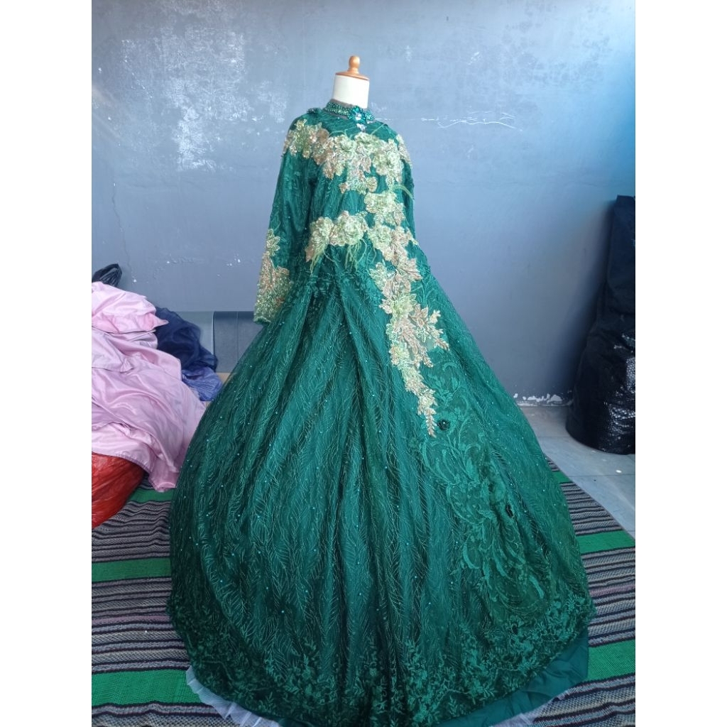 Ballgown hijau botol / Gaun pengantin bekas layak pakai / gaun preloved