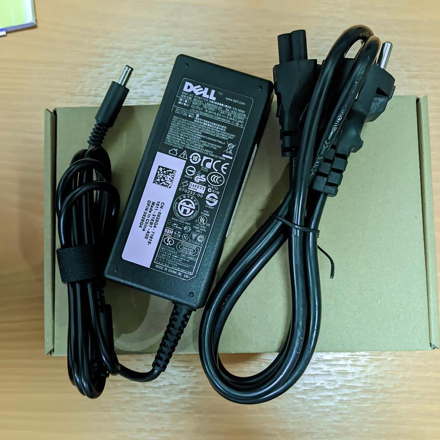 Charger Adaptor Dell Vostro 14 3000 3400 3459 5459 3468 3458 65W