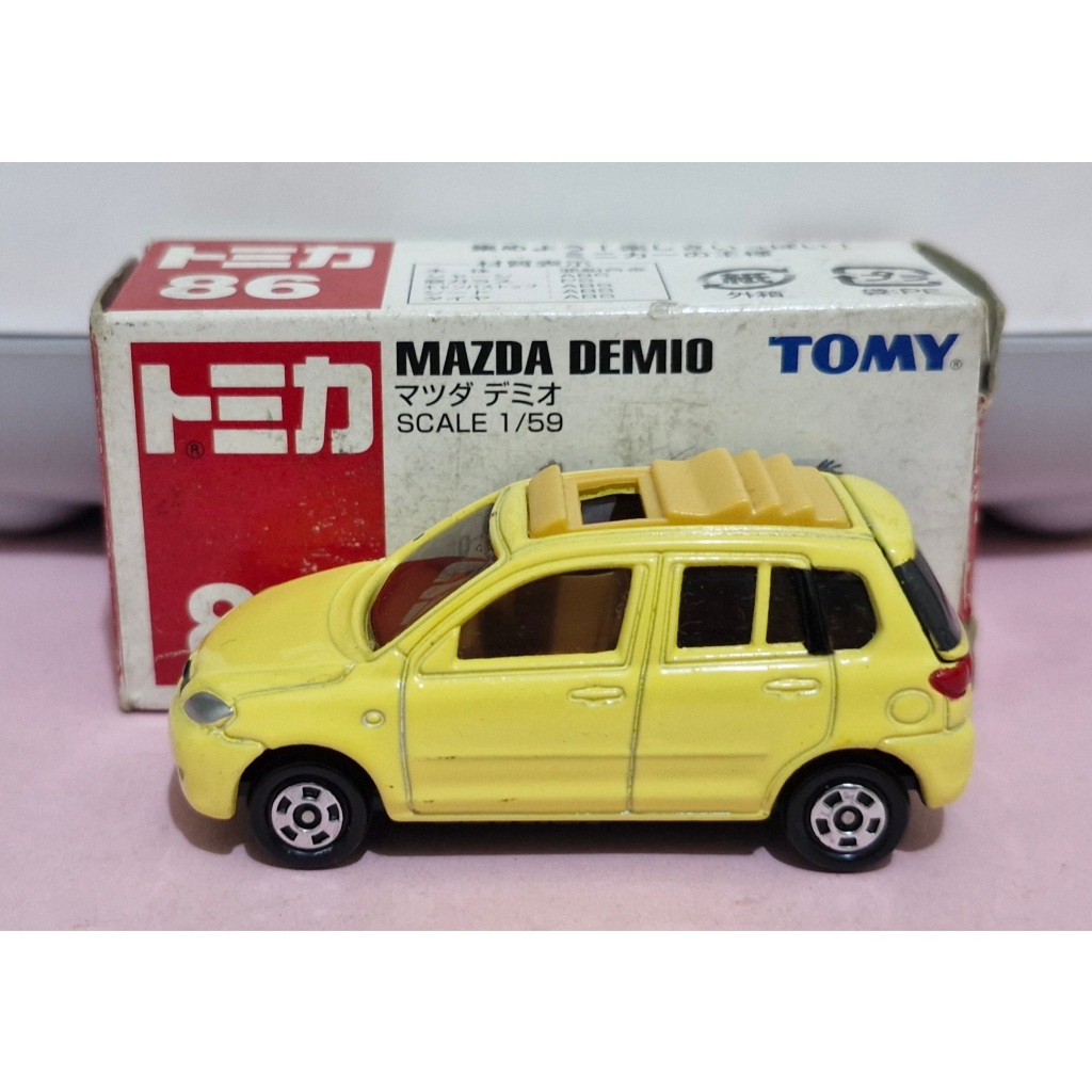 Tomy Biru Tomica 86 Mazda Demio