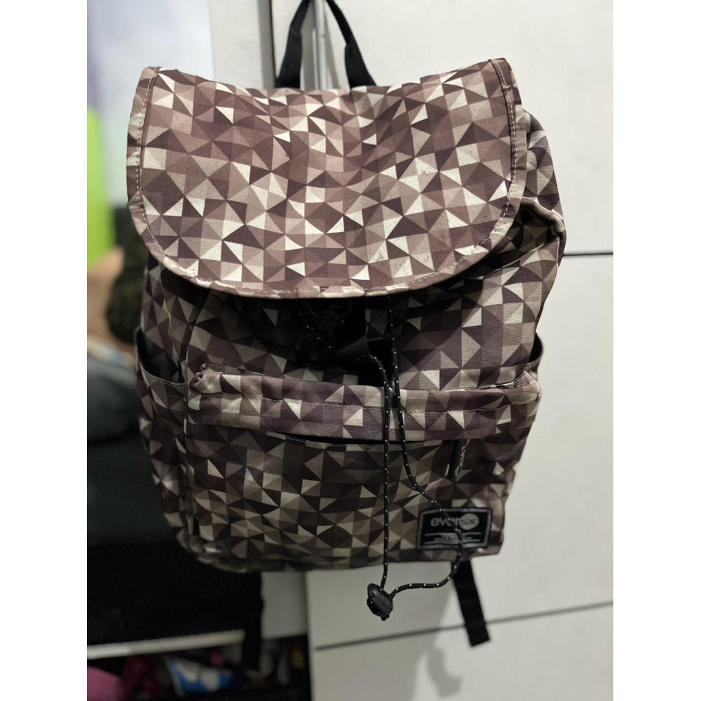 Preloved tas ransel// preloved tas eversac//ransel eversac//peloved ransel//