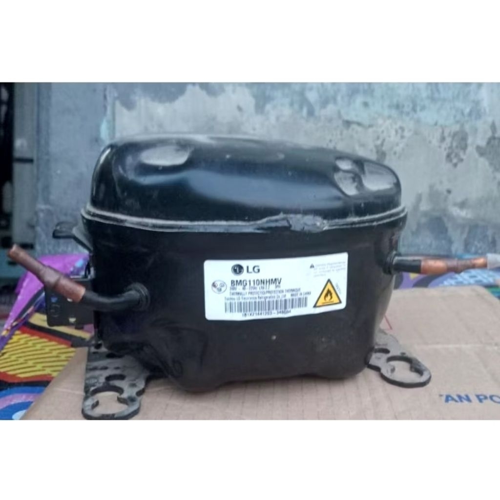 KOMPRESOR FREEZER LG INVERTER RUSAK ATAU KONDISI MINTA DISERVIS ATAU RUSAK . ASLI COPOTON BELUM PERN