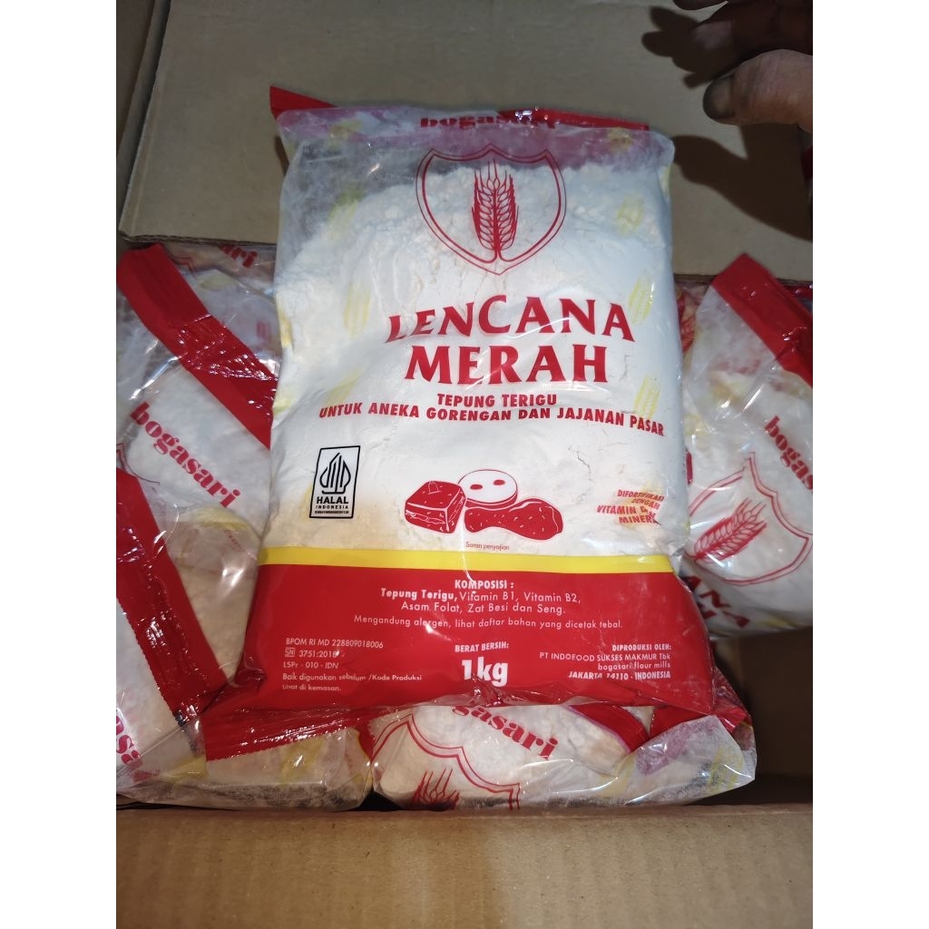 

TEPUNG TERIGU LENCANA MERAH 1 KG