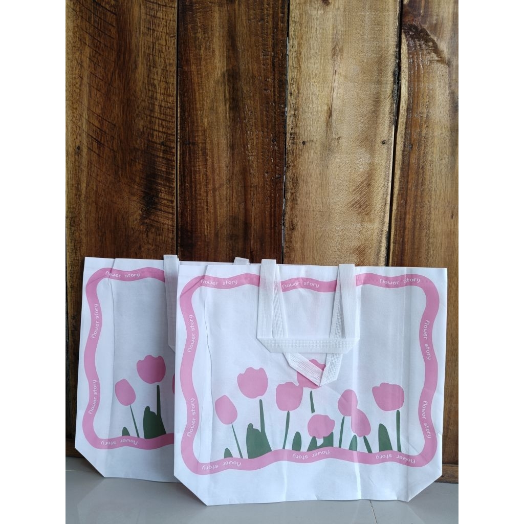 

GOODIE BAG BESAR (FLOWER)