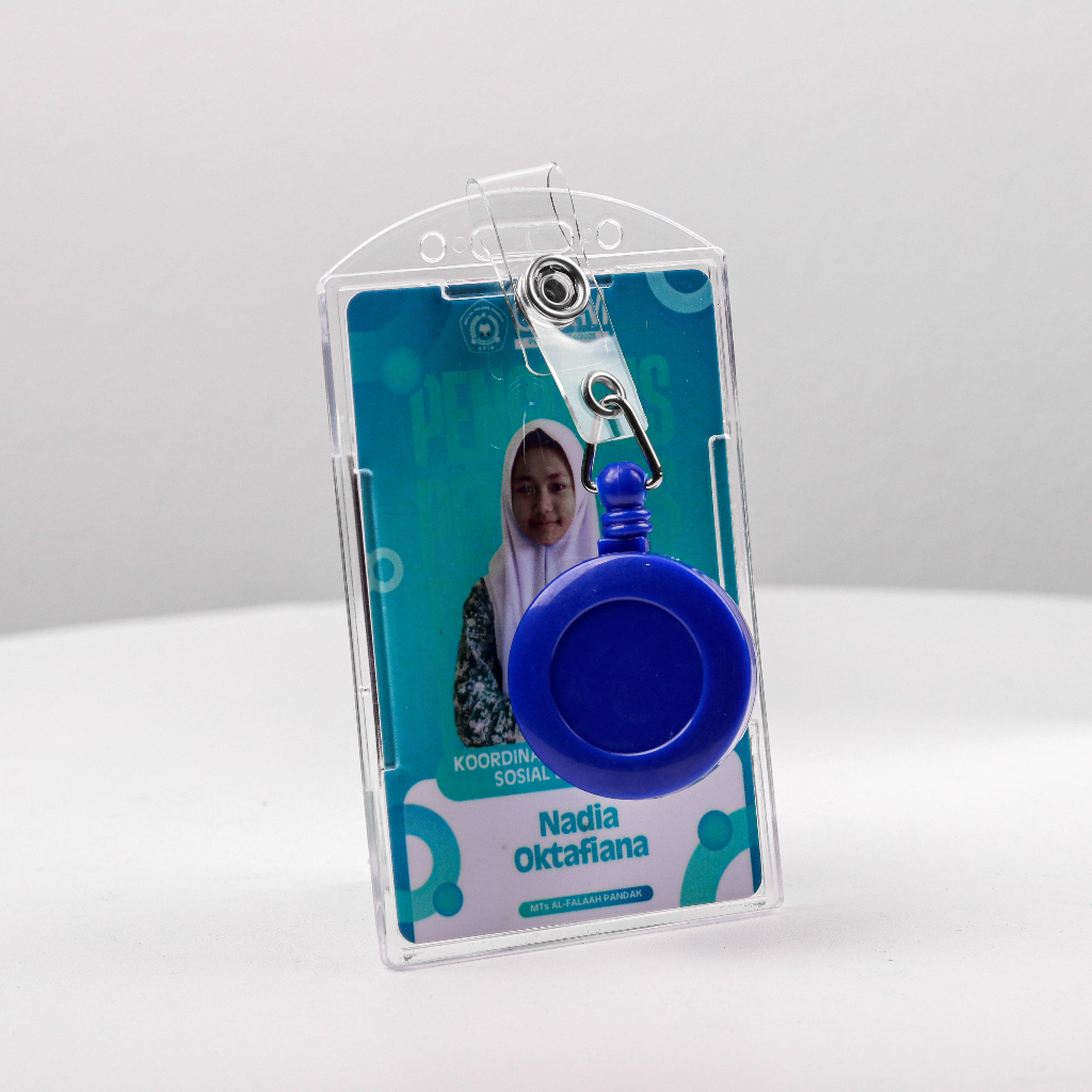 

SATU SET PAKET LENGKAP ID CARD/YOYO STD/FRAME BENING KACA IBECA