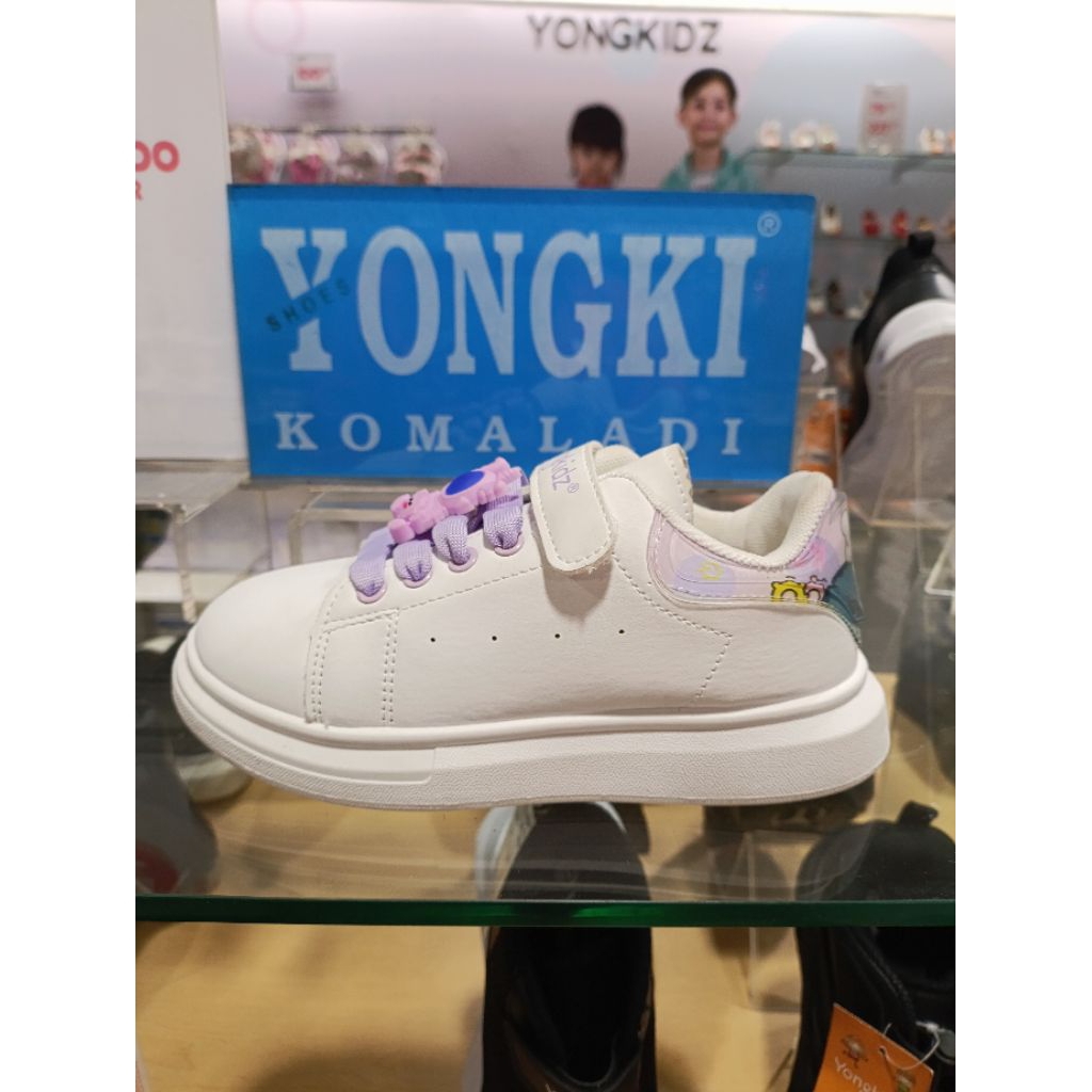 Sepatu Anak Yongki Komaladi