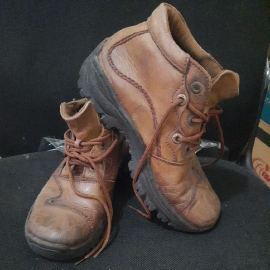 Sepatu boot jim joker preloved