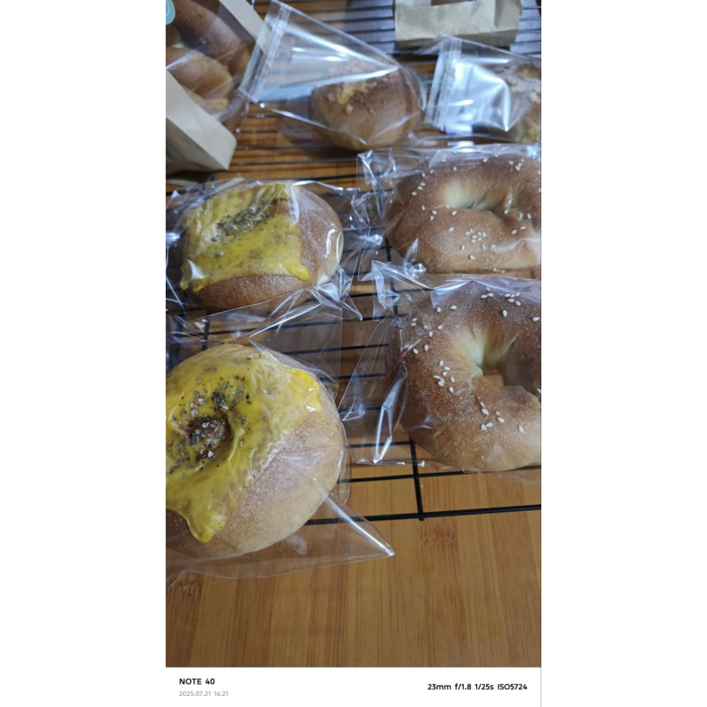 

bagel sourdough/roti bagel/ragialami/bagel double keju/1 paket isi dua bagels