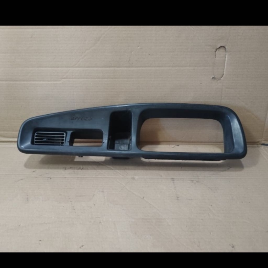 Dasboard cover spedometer Daihatsu zebra jumbo bodytech bekas original