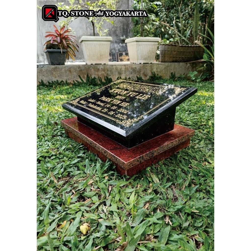 NISAN MAKAM MINIMALIS BATU GRANIT IMPOR 30X40
