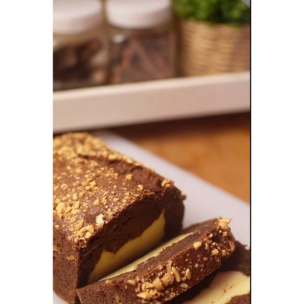 

Banana Bread Cream Cheese