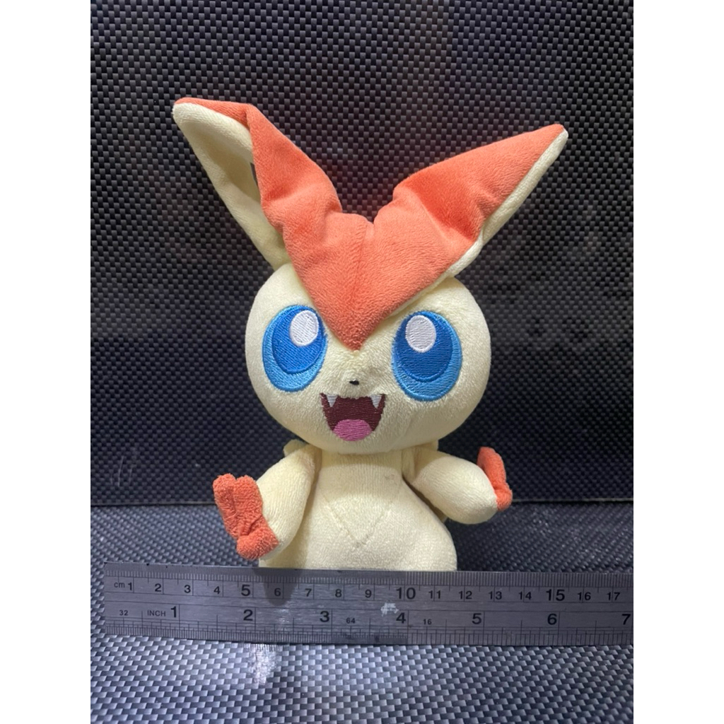 Victini Pokemon Plush Pokemon Center