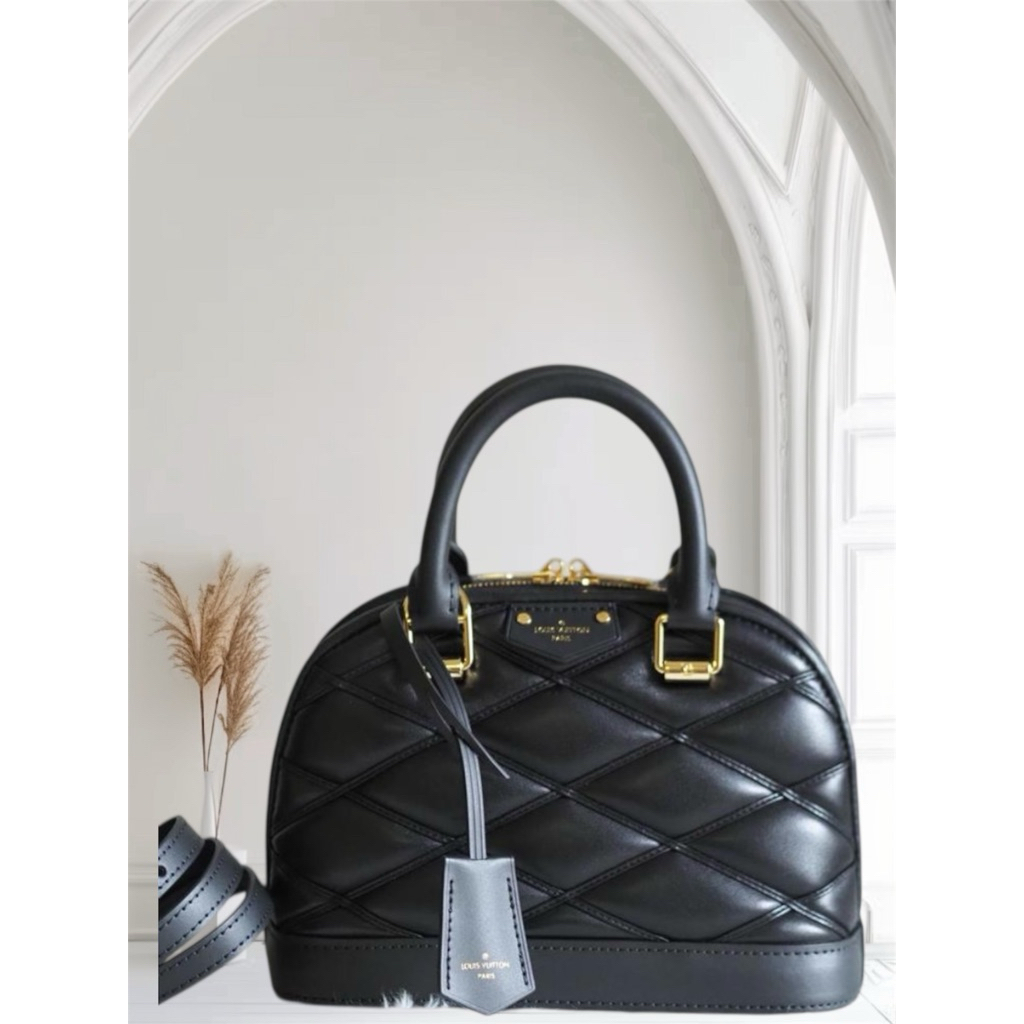 NEW LV BB Alma Black M23576