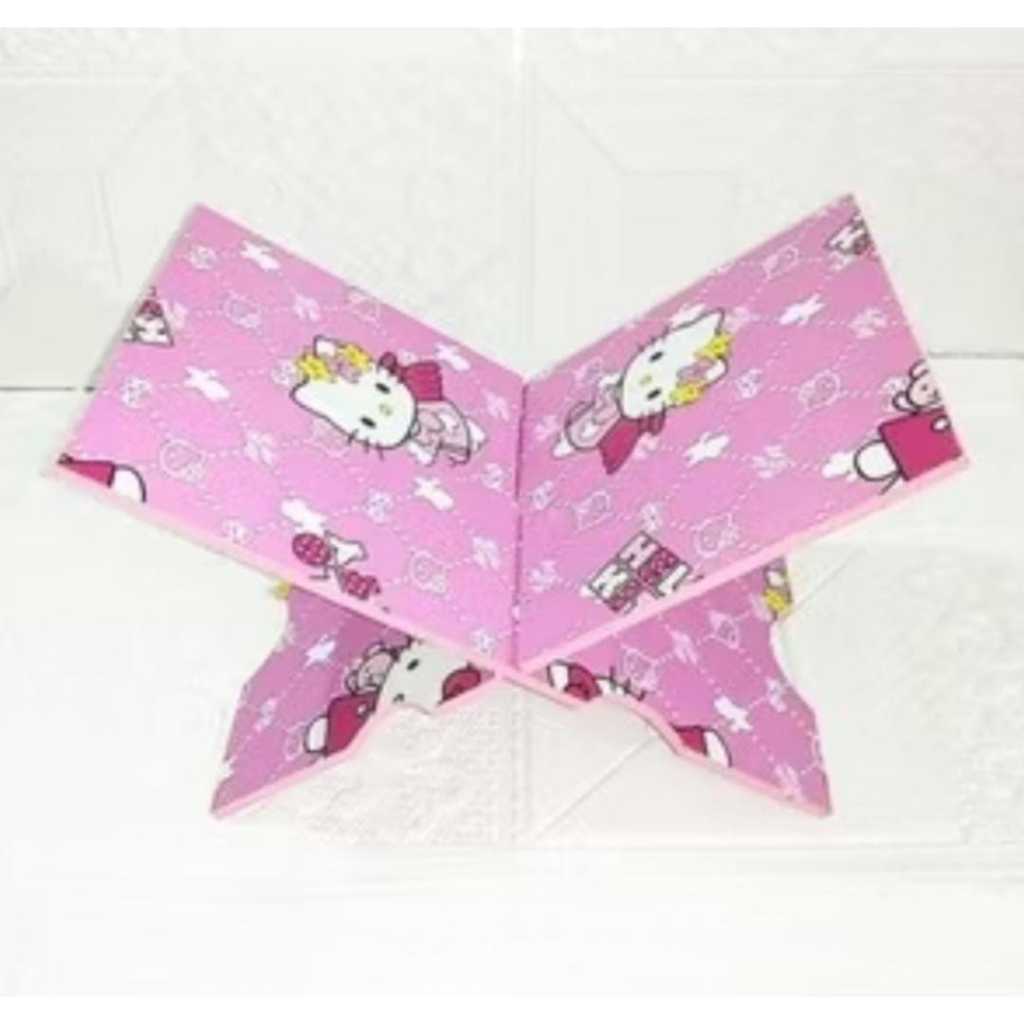 Meja Lipat AlQuran Karakter Reqal - Tempat AlQuran Kayu Lipat