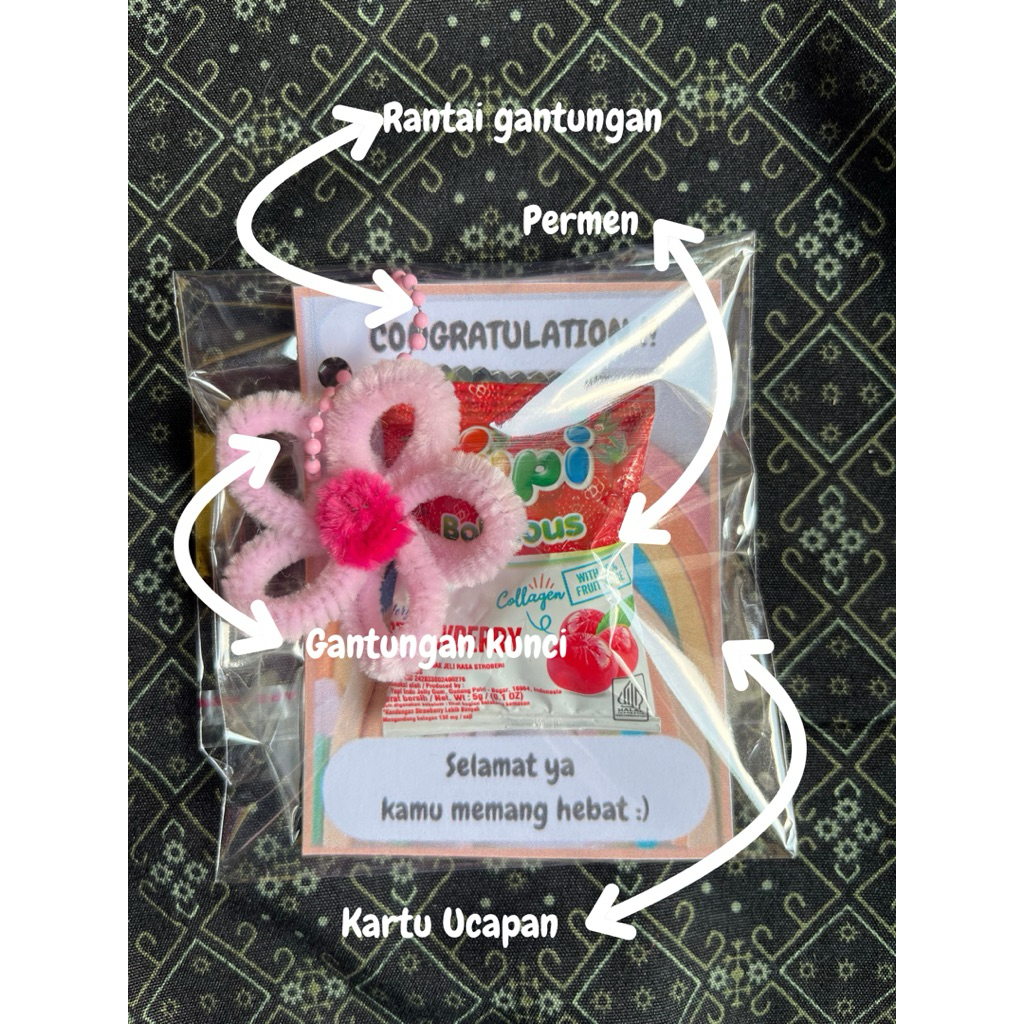 

mini gift snack/mini gift hampers murah/mini gift/mini gift lucu/hadiah murah/mini gift bermanfaat