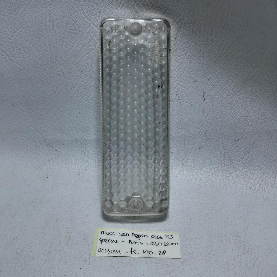 Mika Sen Depan Fiat 125 Special Putih Altissimo Original Minus Kotor