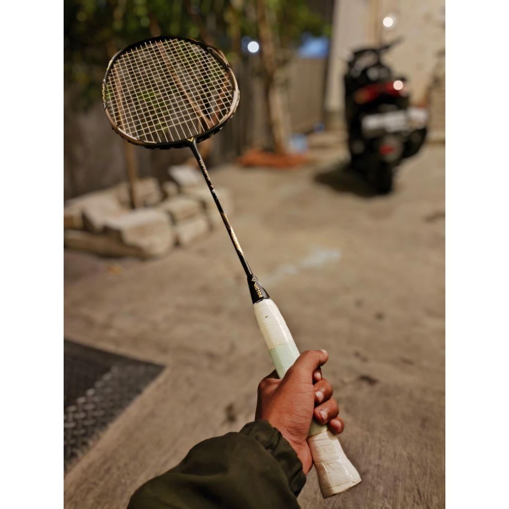 Raket Victor Thruster f hendra setiawan Original