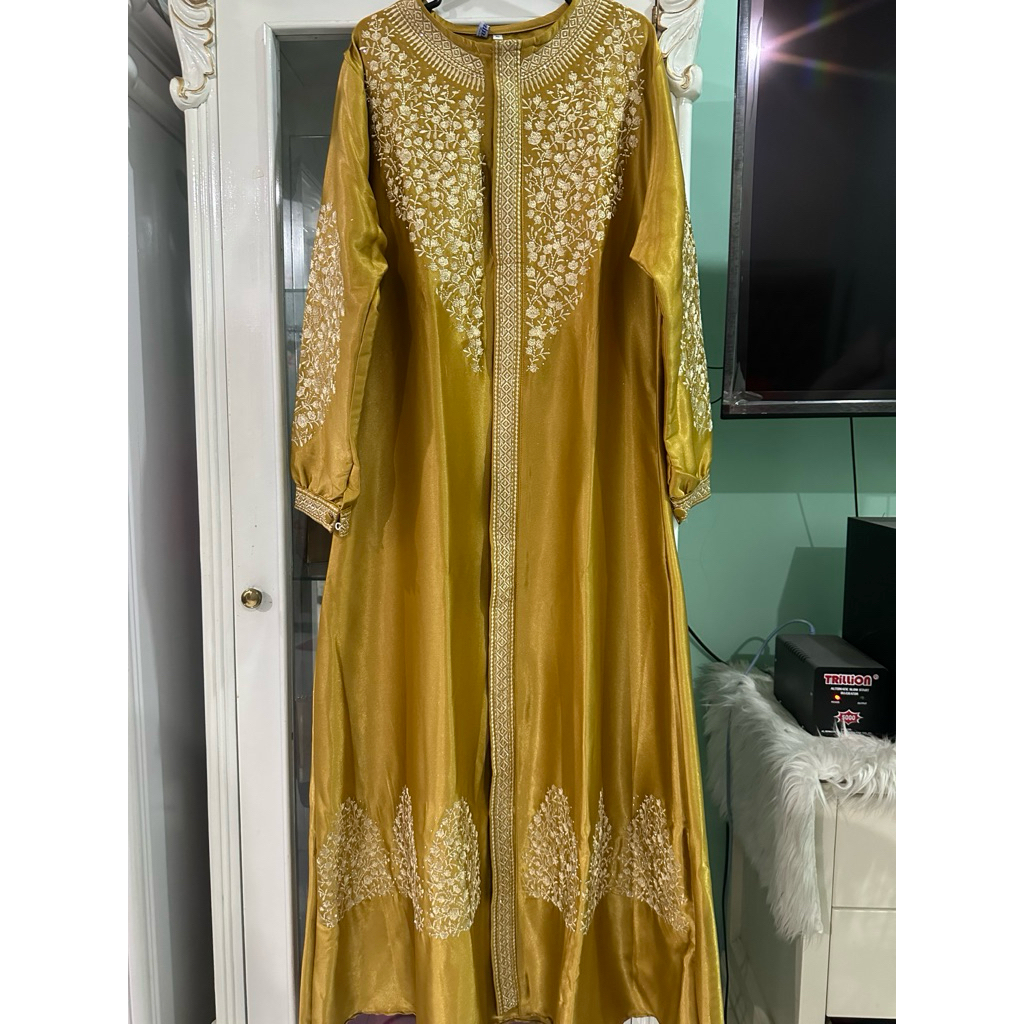 Drees atau gamis mewah bordir gold