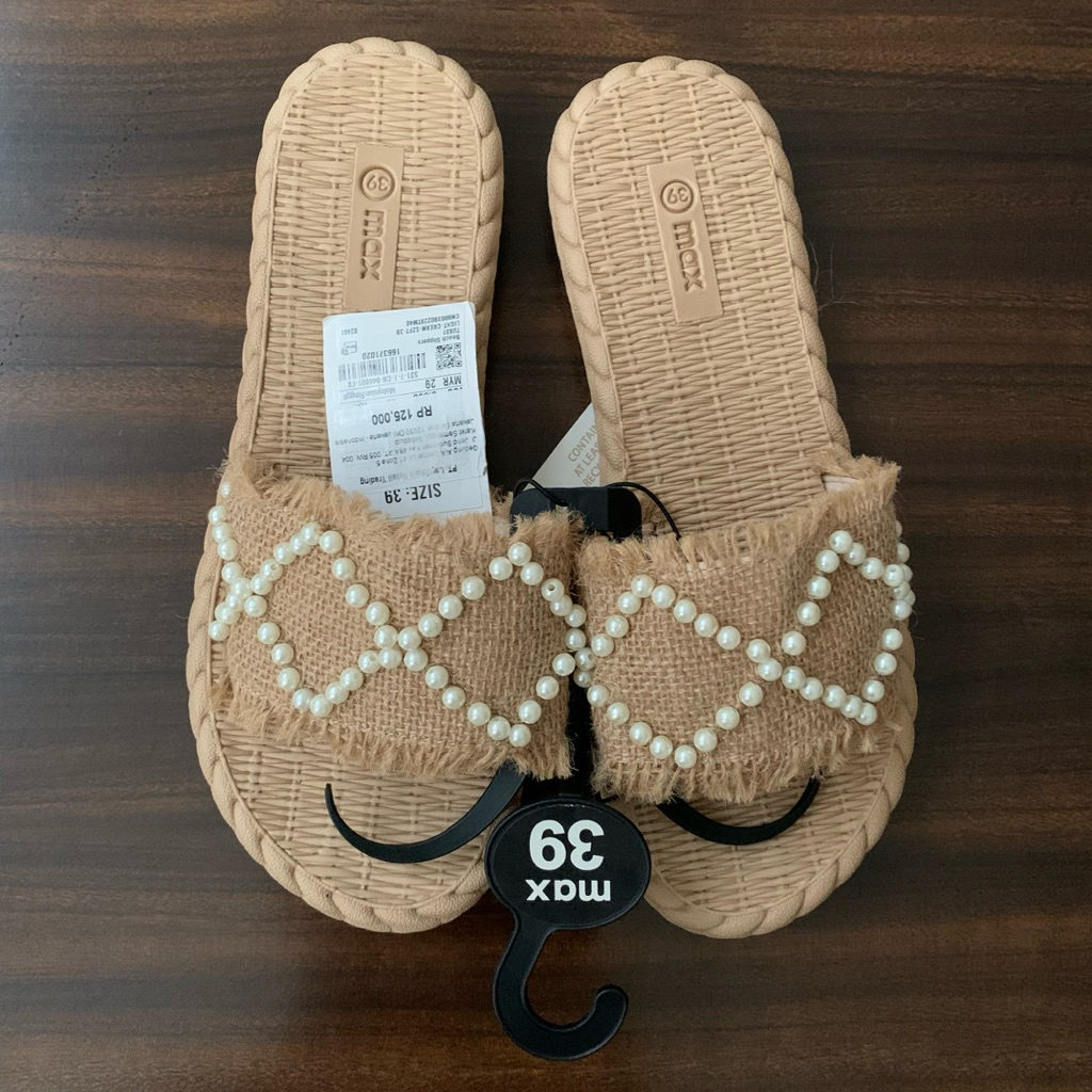 Max Fashions - Sandal Wanita size 39