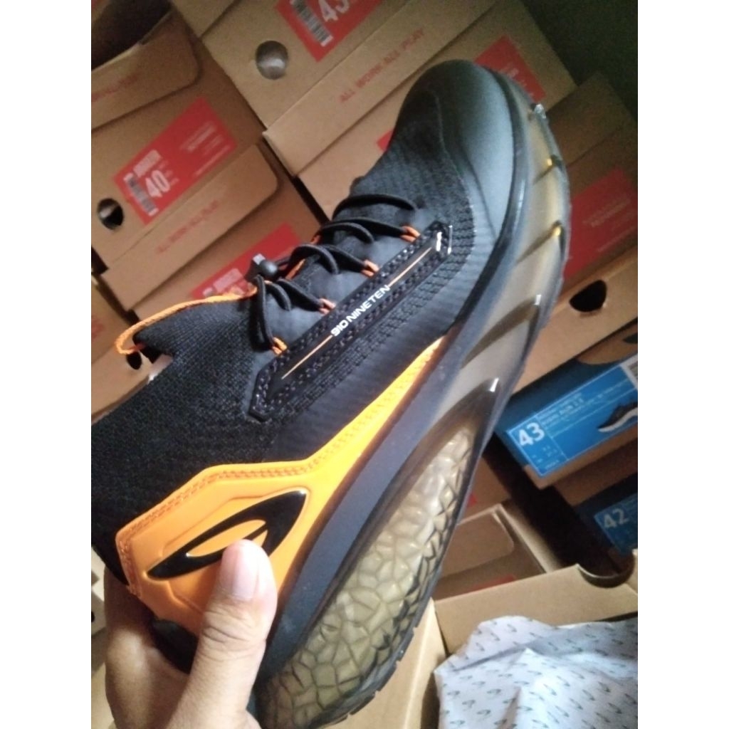 Nineten Yuka Ace hitam orange 43