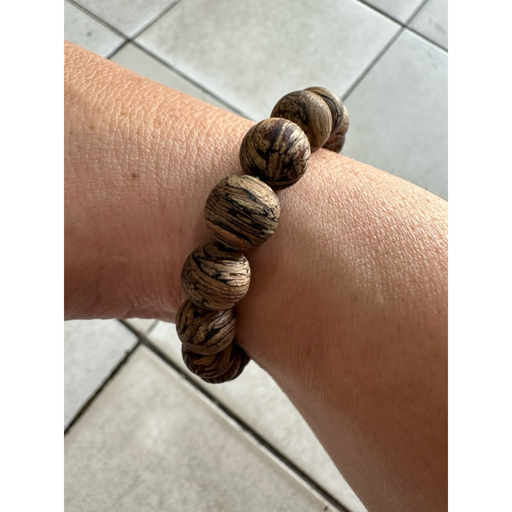 Gelang Gaharu Asli Tiger Malinau 10 mm 21 Butir Natural Gaharu Tiger