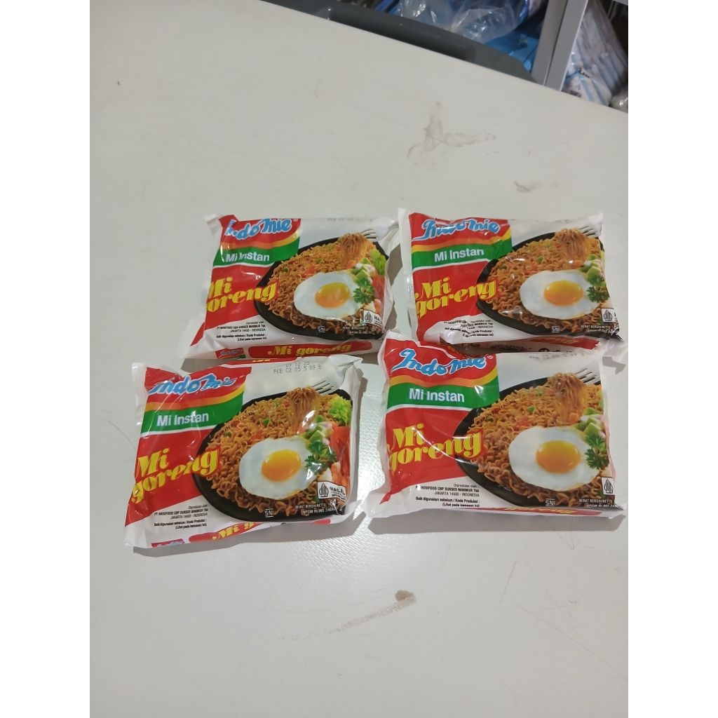 

Bundling Hemat Indomie Mi Goreng 3+1 Gratis – Total 4 pcs (Beli 3 Dapat 1)