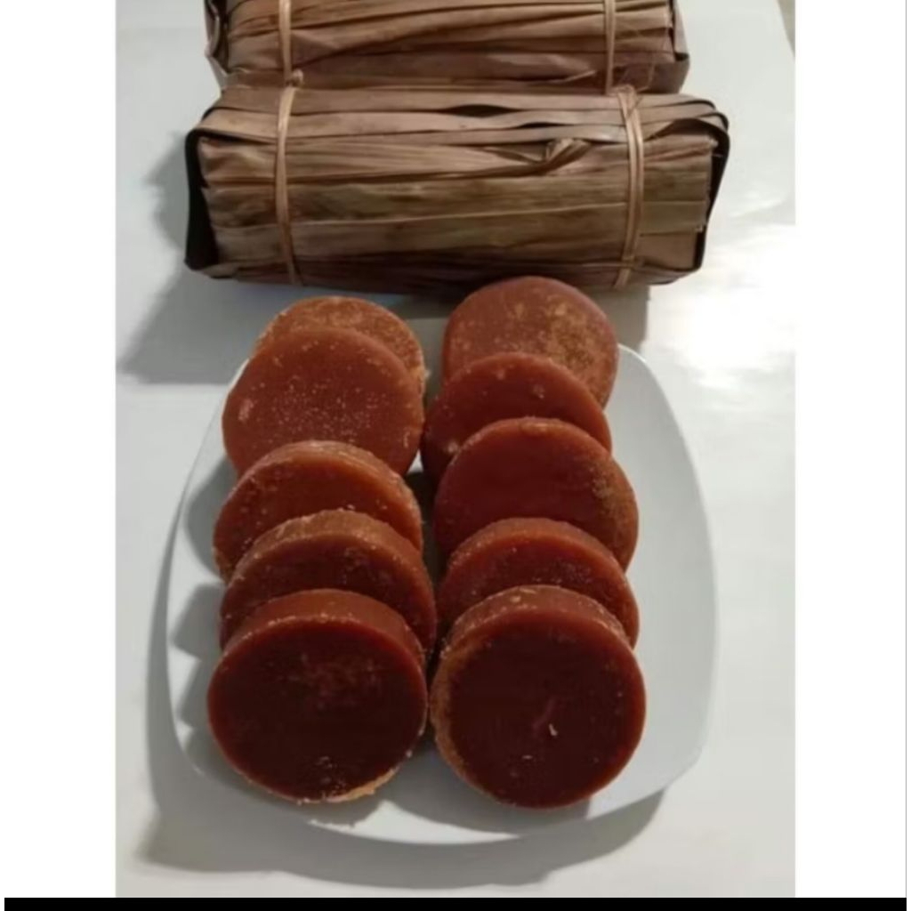 

Gula Aren asli tanpa bahan pengawet 1kg Bungkus Daun