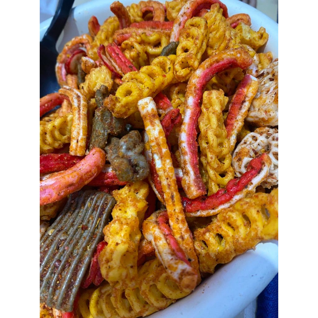 

KERUPUK SEBLAK KERING MIX/CAMPUR PEDAS 1KG 500GR 250GR