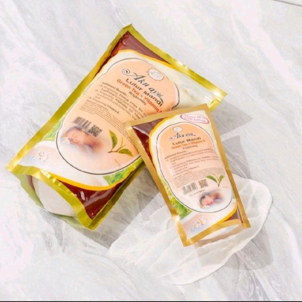 AKU AYU Lulur Mandi Brightening 250gr Bengkoang, Susu, Green Tea + Vit E - Lulur Badan Scrub