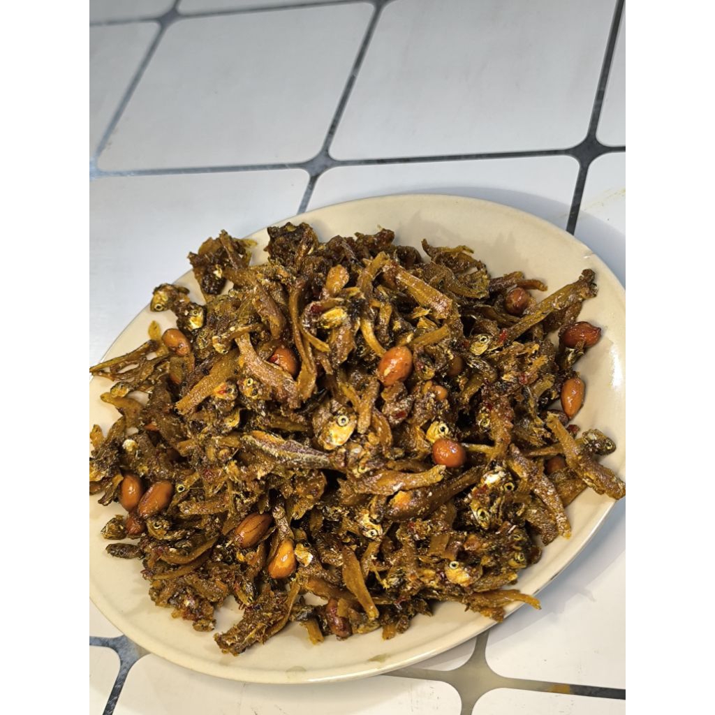 

Teri Kacang Balado Kering Gurih Pedas – Lauk Kering Rumahan Radib 250 gr