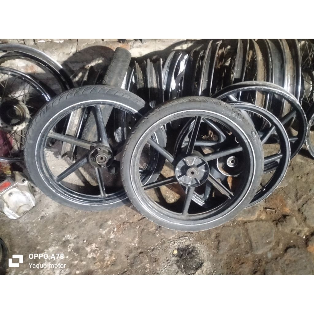 velg veleg pelg peleg pelek velek palang balok cw bintang sprint pnp Supra x fit new box karisma 125