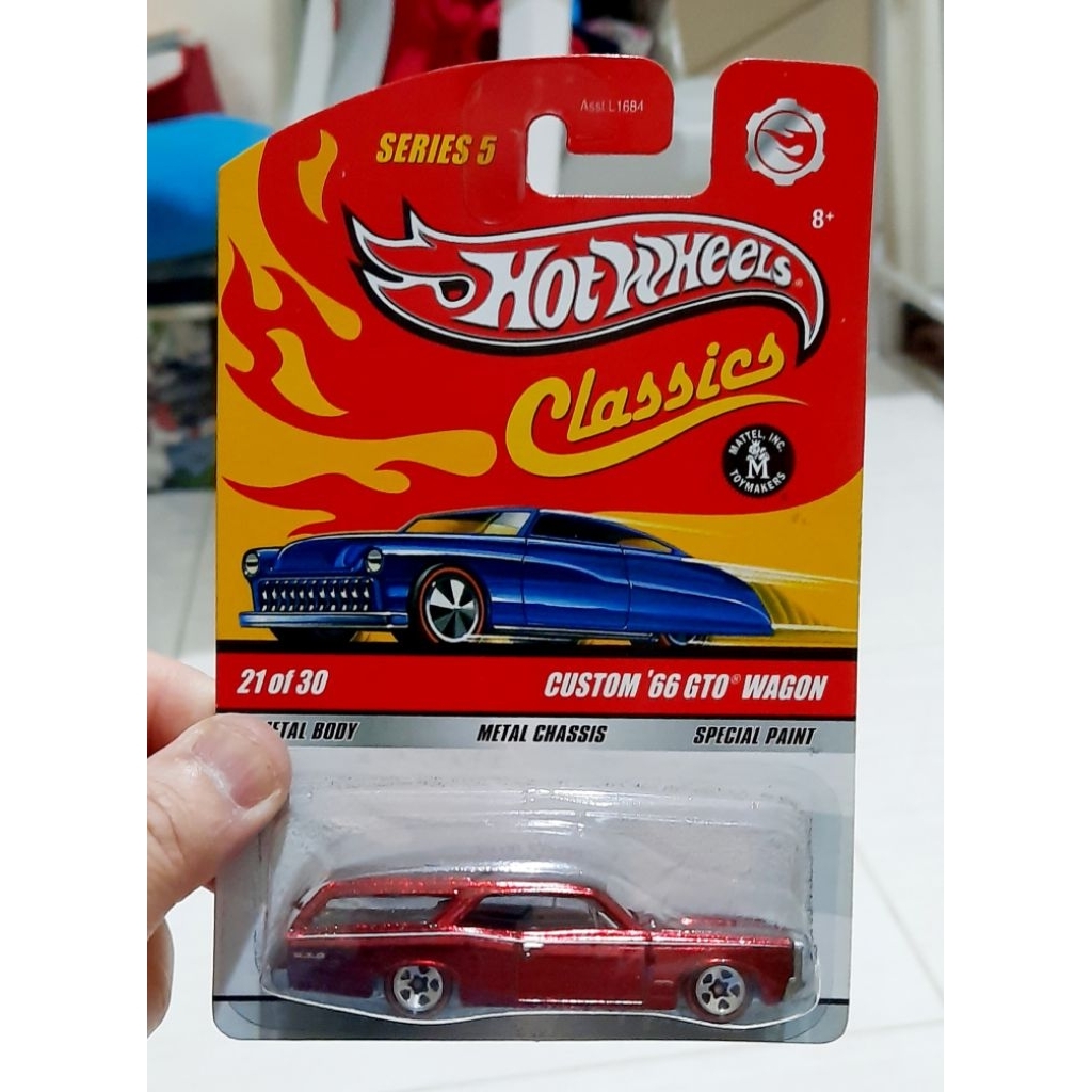 HOT WHEELS CLASSICS SERIES 5 CUSTOM 66 GTO WAGON RARE