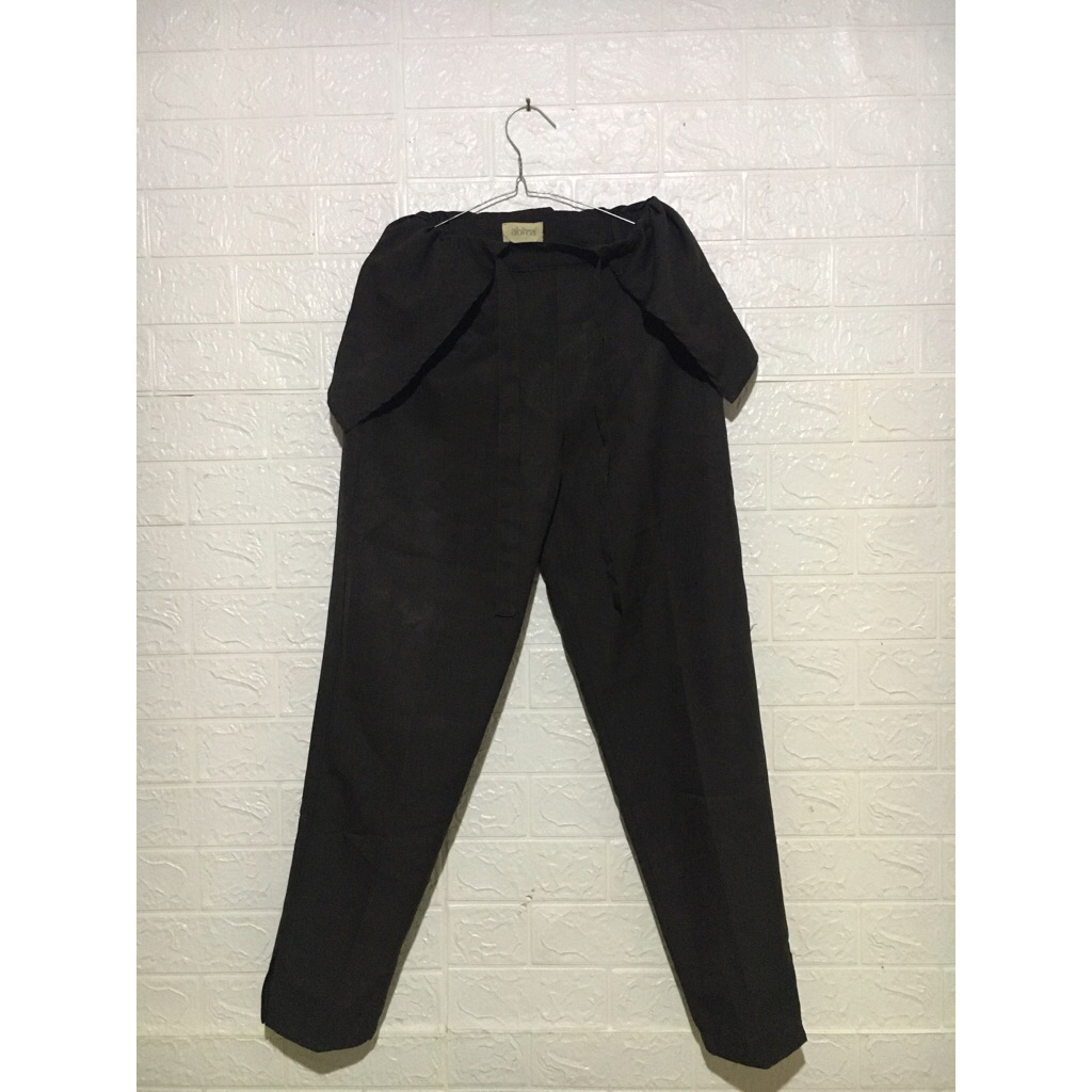 kulot bahan coklat tua