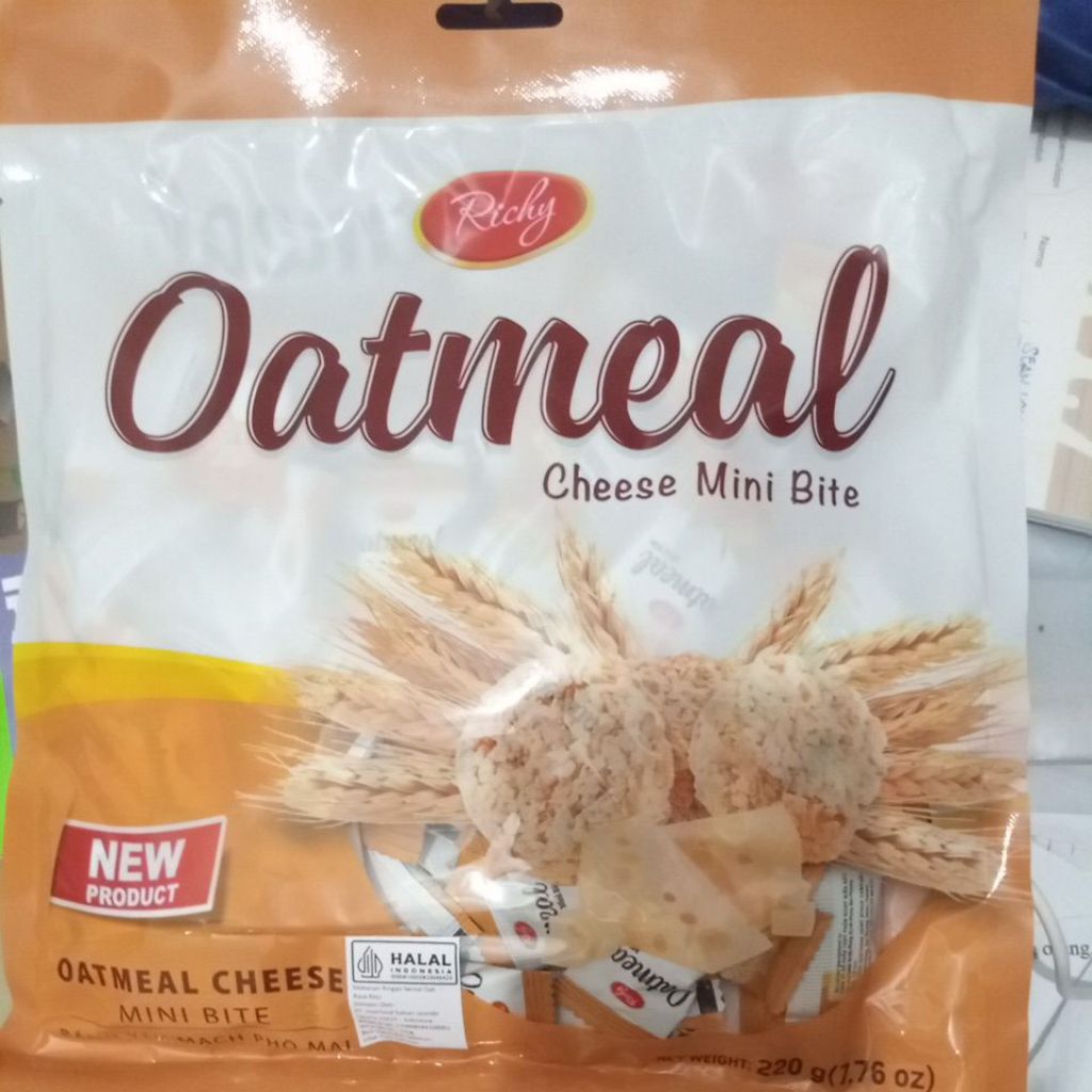 

Richy Oatmeal Cheese Mini Bite
