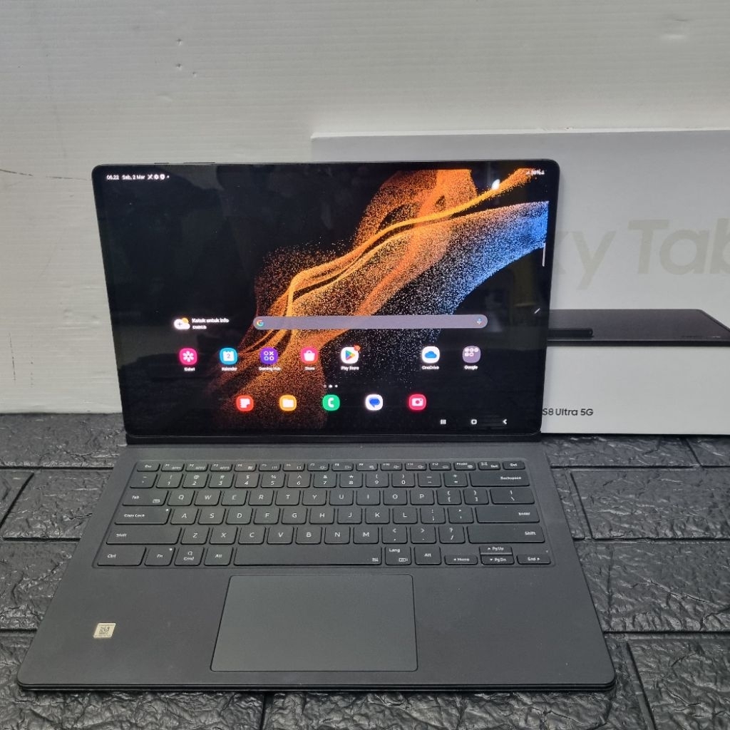 Samsung Galaxy Tab S8 Ultra 5G Ram 12/256GB + Keyboard Second Garansi Resmi