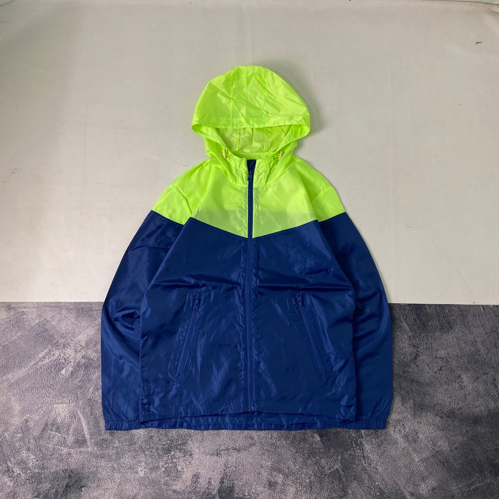 Jaket Running Henus Edwin Size L