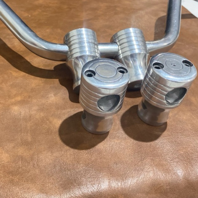 Raiser Stang / Raiser Custom / Raiser Chopper Bobber / Dogbone