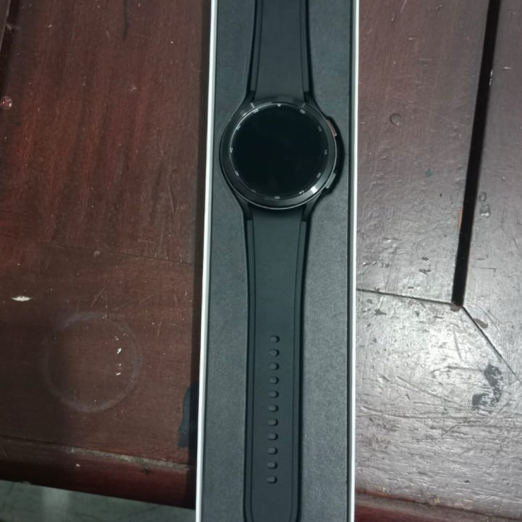 Samsung Galaxy Watch 4 Classic LTE E SIM