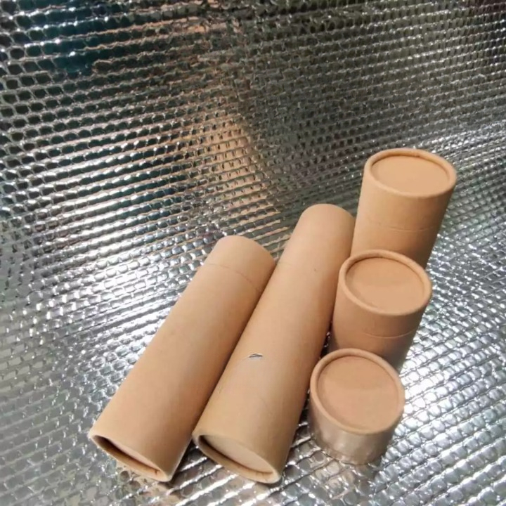 

Selongsong Paper Tube Packaging Parfume Diameter 6.5 Cm Tutup Flat