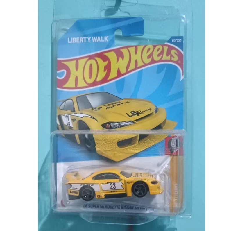 hotwheels lbwk silvia kuning
