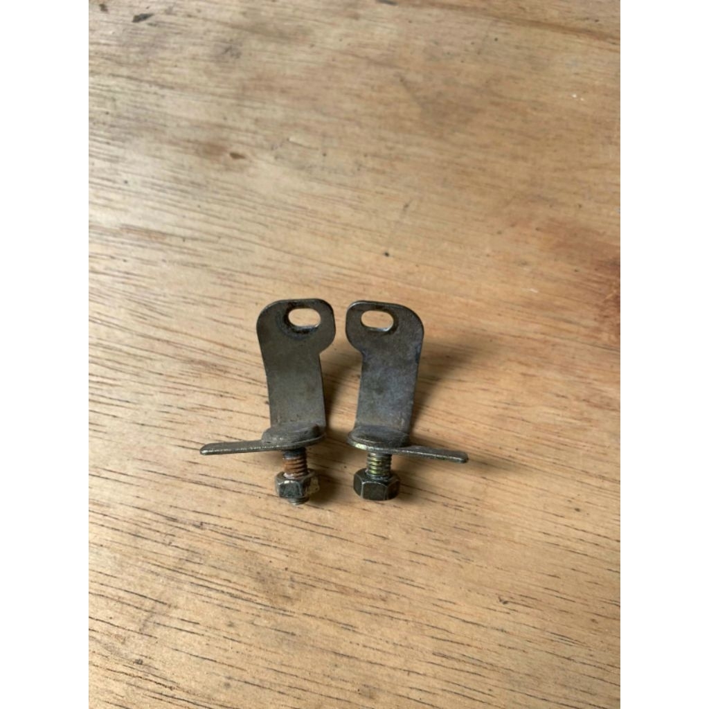 Breket spidometer Fiz r,vega r lama original