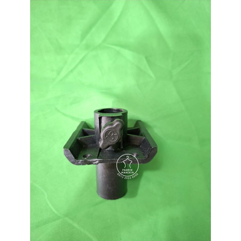 sok patung/besi patung/dudukan patung besi/dudukan patung plastik/sok besi/sok plastik/sok pipa patu